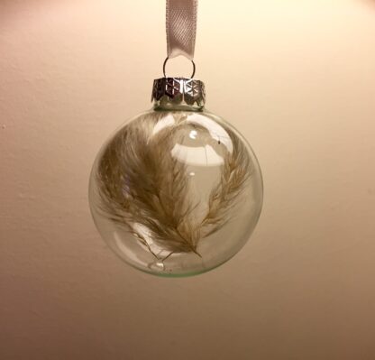 Medium Glass Bauble - Pampas Grass